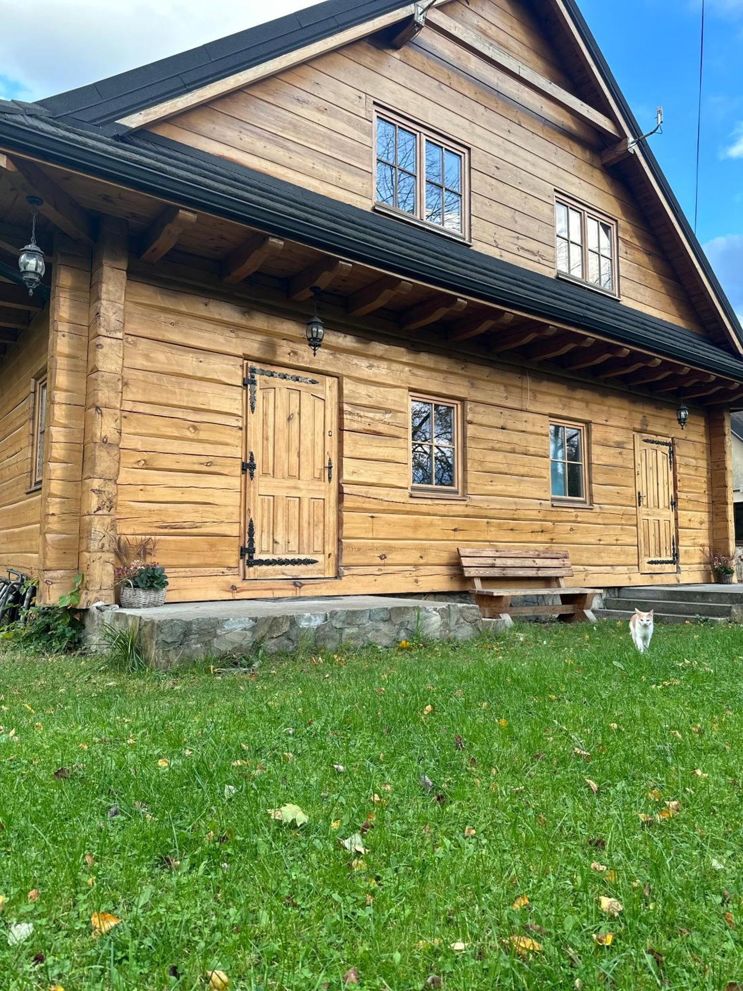 Fajna Chatka Ustrzyki Dolne Exterior photo